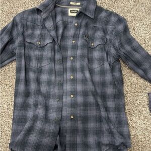 Wrangler Men's Gray Plaid Shirt